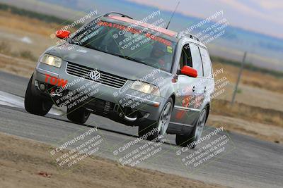 media/Sep-30-2023-24 Hours of Lemons (Sat) [[2c7df1e0b8]]/Track Photos/10am (Star Mazda)/